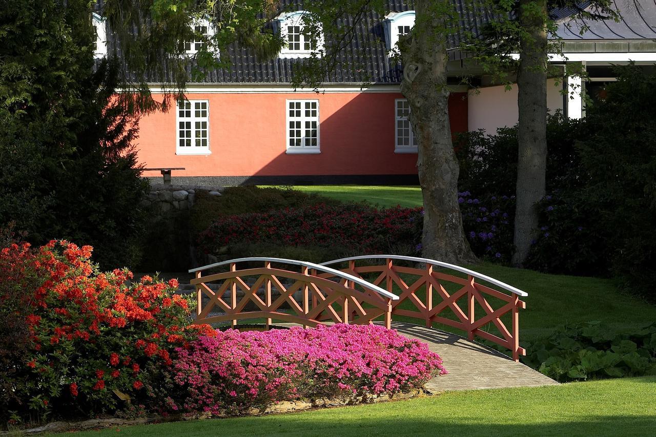 Skarrildhus Sinatur Hotel & Konference Экстерьер фото